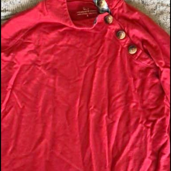 Vineyard vines red pullover - Picture 1 of 3